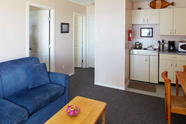 Ocean View Studio - Madrona Resort Parksville BC Ocean View Studio - Madrona Resort Parksville BC