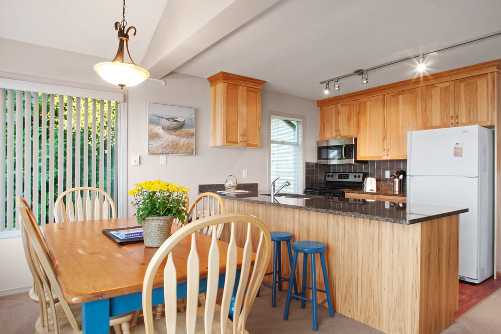 Two Bedroom Accommodation - Madrona Resort Parksville BC Two Bedroom Accommodation - Madrona Resort Parksville BC