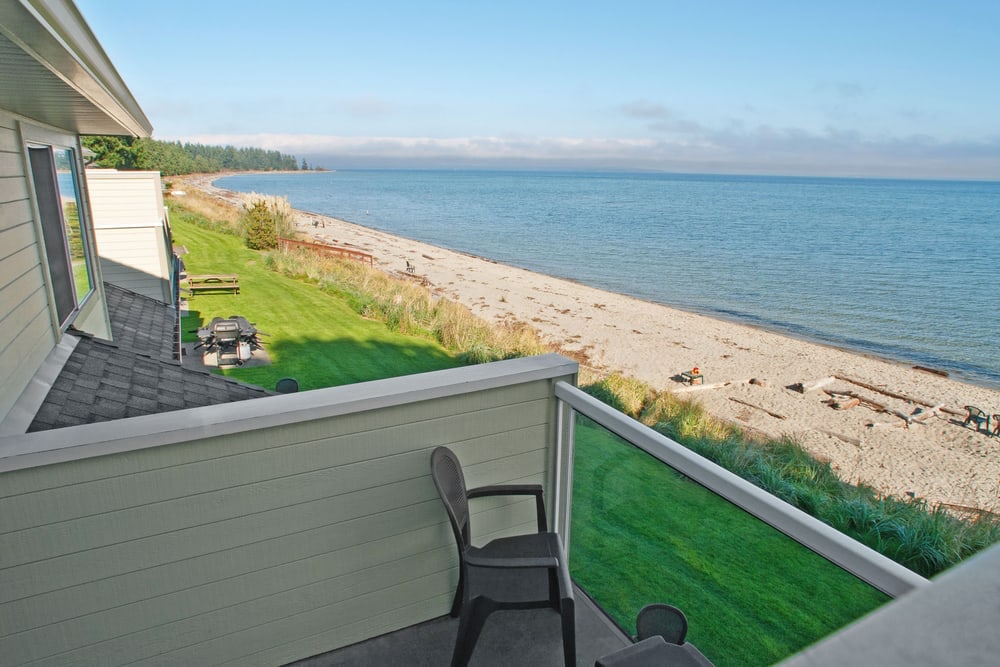 Two bedroom beach accommodation Parksville Two bedroom beach accommodation Parksville